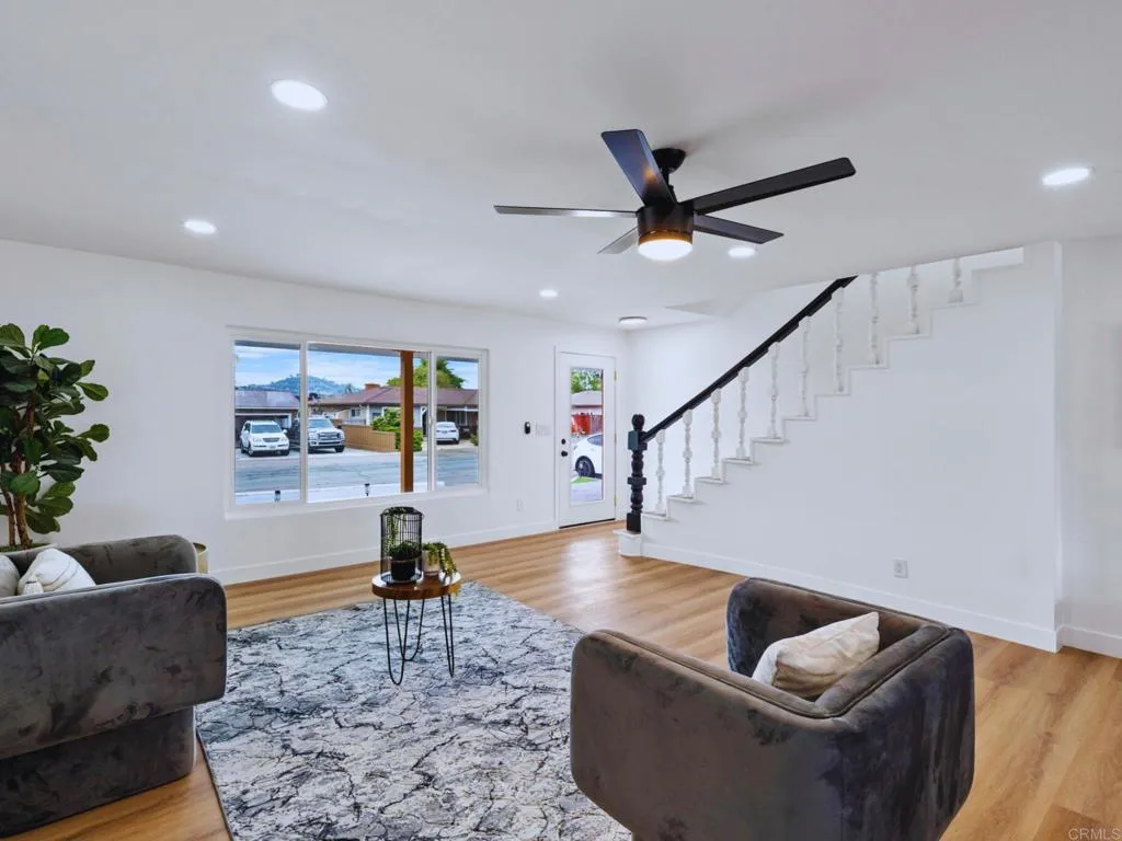 https://cdn.realtyfeed.com/cdn/127/306558263/a77f9efaaf3f9194bd6d82d8c2dda9d8.webp