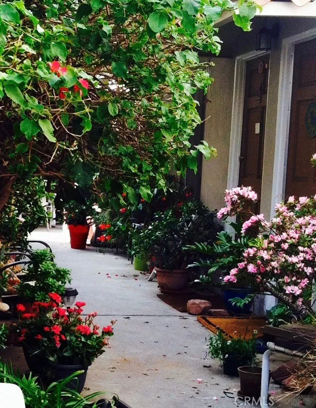 1329 S. Saltair, West Los Angeles, CA 90025 - Photo 2 of 8, West Los Angeles, CA
