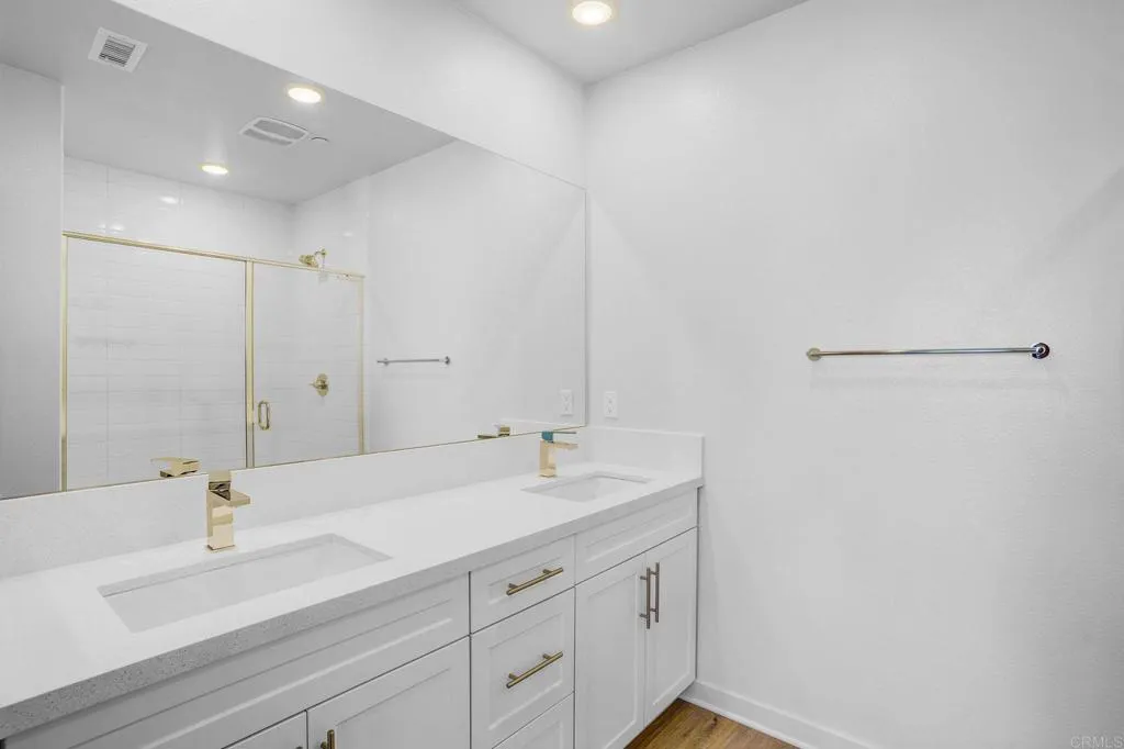 Photo #13: PTP2507551 Listing: Photo #13