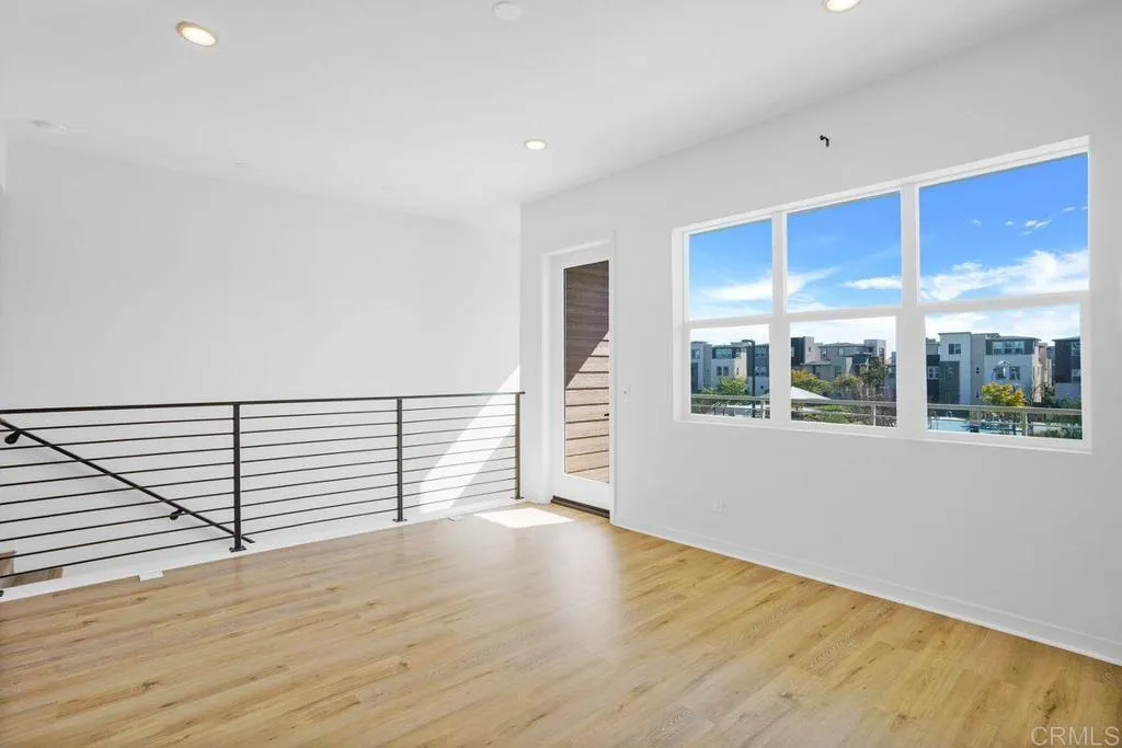 Photo #8: PTP2507551 Listing: Photo #8