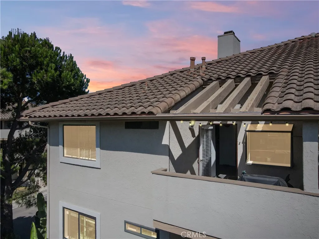 https://cdn.realtyfeed.com/cdn/127/306558325/34128455f7df12e09ea62ca52e2e82bb.webp
