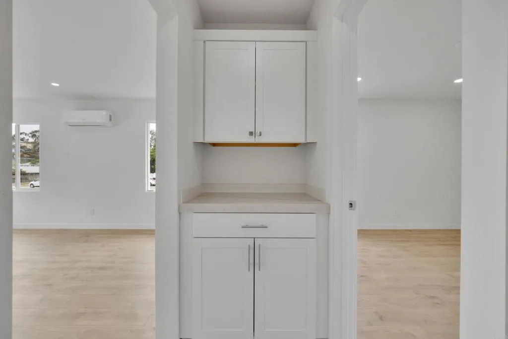 https://cdn.realtyfeed.com/cdn/127/306558390/84a48c49e80e9247d5f85117a2848a78.webp