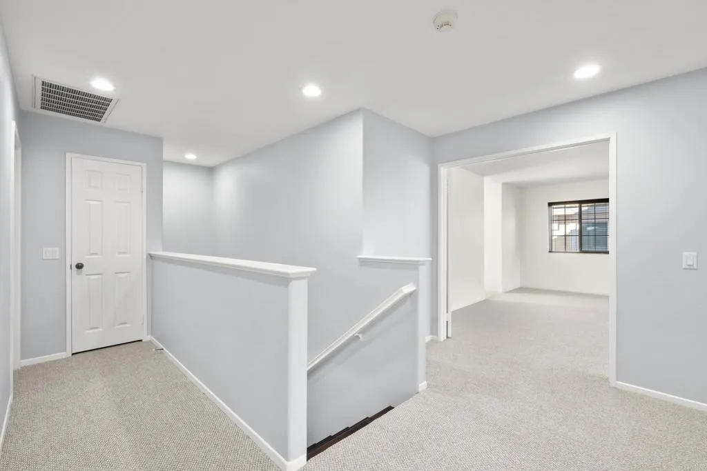 https://cdn.realtyfeed.com/cdn/127/306558406/2a6881d17d643d62e1d1373a156e97cf.webp