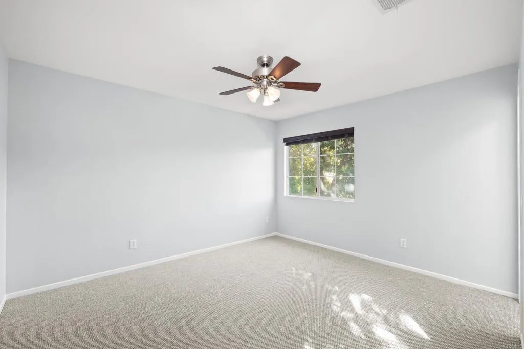 https://cdn.realtyfeed.com/cdn/127/306558406/a23033649a93b29d81aebdbe8f18b48d.webp