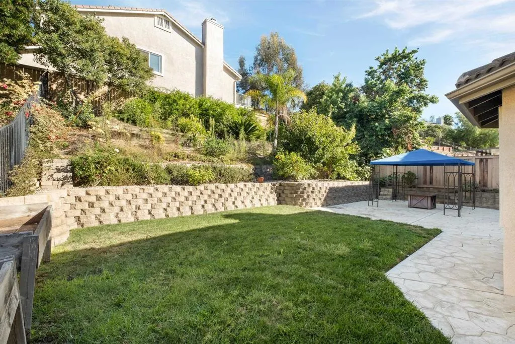 https://cdn.realtyfeed.com/cdn/127/306558406/ca9c4b3bcbdc7638e1d19c81f17ea29b.webp