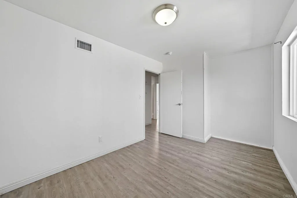 https://cdn.realtyfeed.com/cdn/127/306558469/0162f34f02b6cb55bfb59a62d877b359.webp