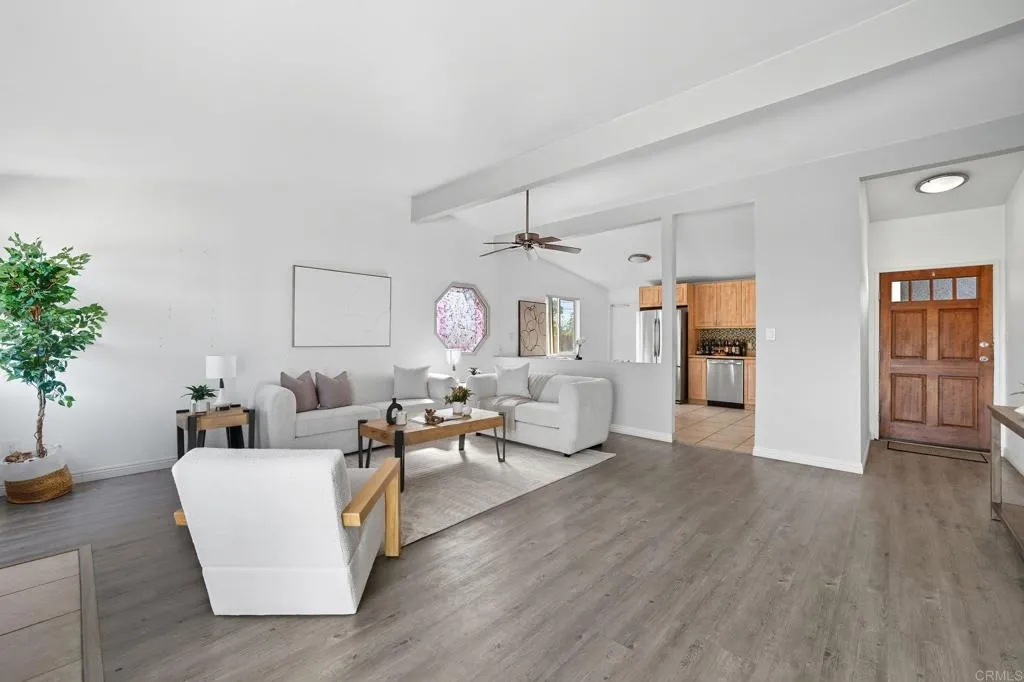 https://cdn.realtyfeed.com/cdn/127/306558469/4118836a43eae6f9ddea6bda9e358546.webp