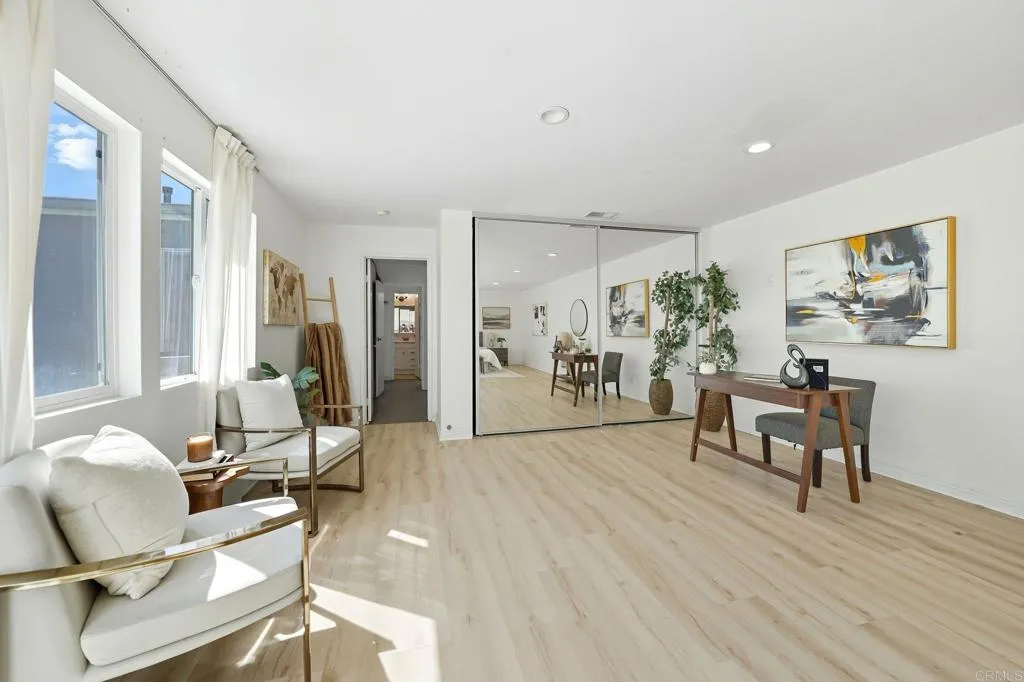 https://cdn.realtyfeed.com/cdn/127/306558469/90791431f52a590e07ce61d748502b51.webp
