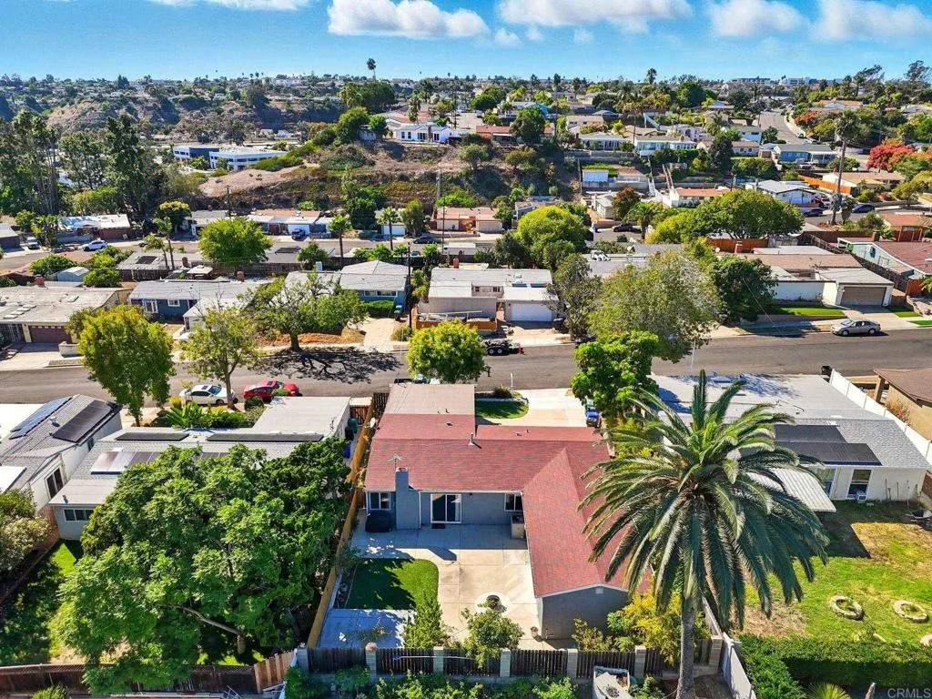 https://cdn.realtyfeed.com/cdn/127/306558469/a1c4716277f4bc060411ab24a9b57c7f.webp