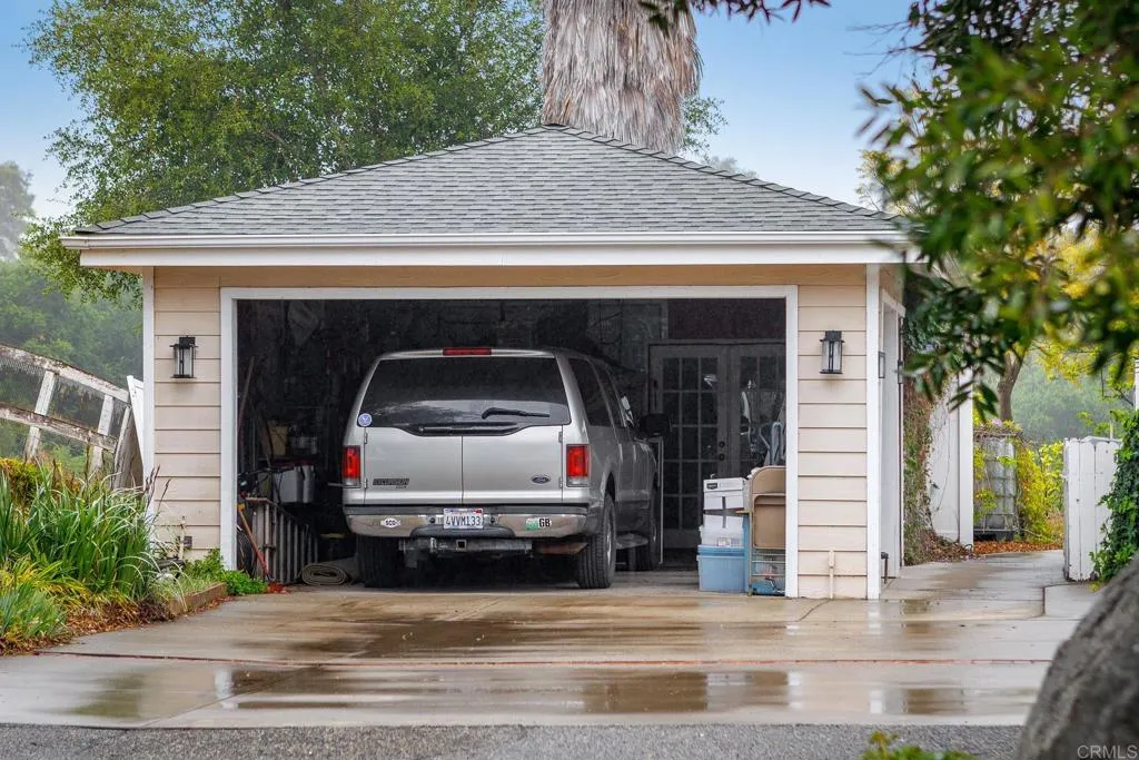 https://cdn.realtyfeed.com/cdn/127/306558477/7c7e3bf326163fe7fe819be6d2eddec1.webp