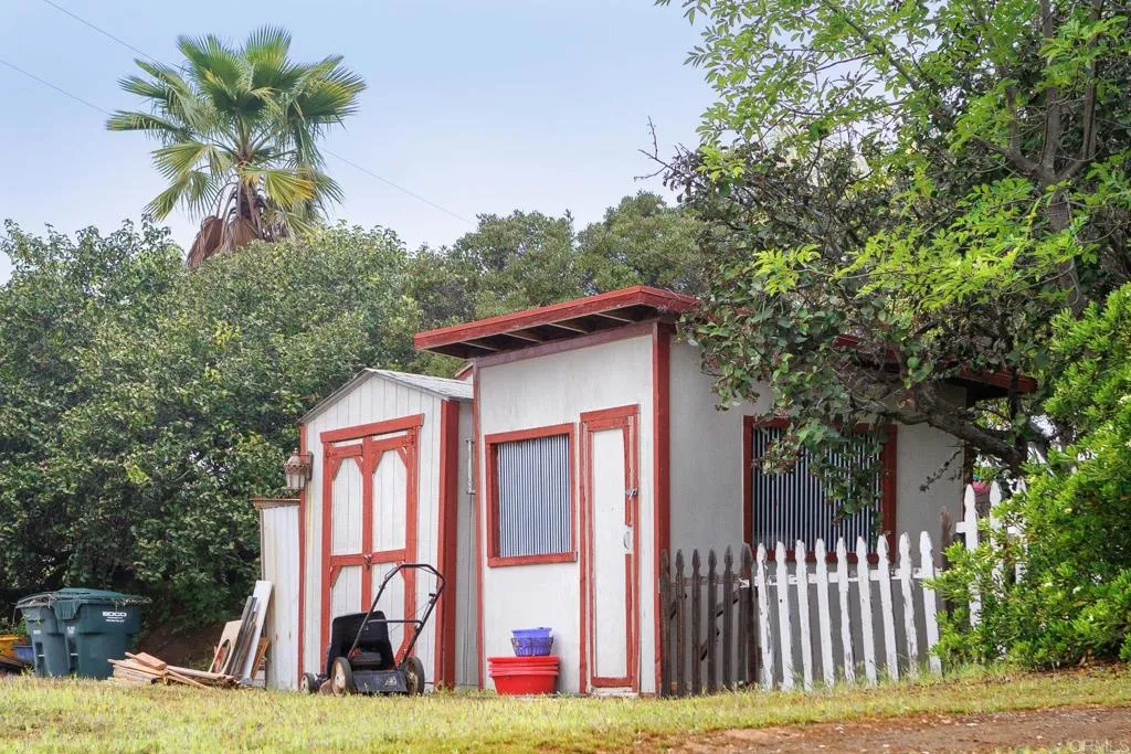https://cdn.realtyfeed.com/cdn/127/306558477/c1d06dde2203f2c5b8b6aa80a3ddacfd.webp