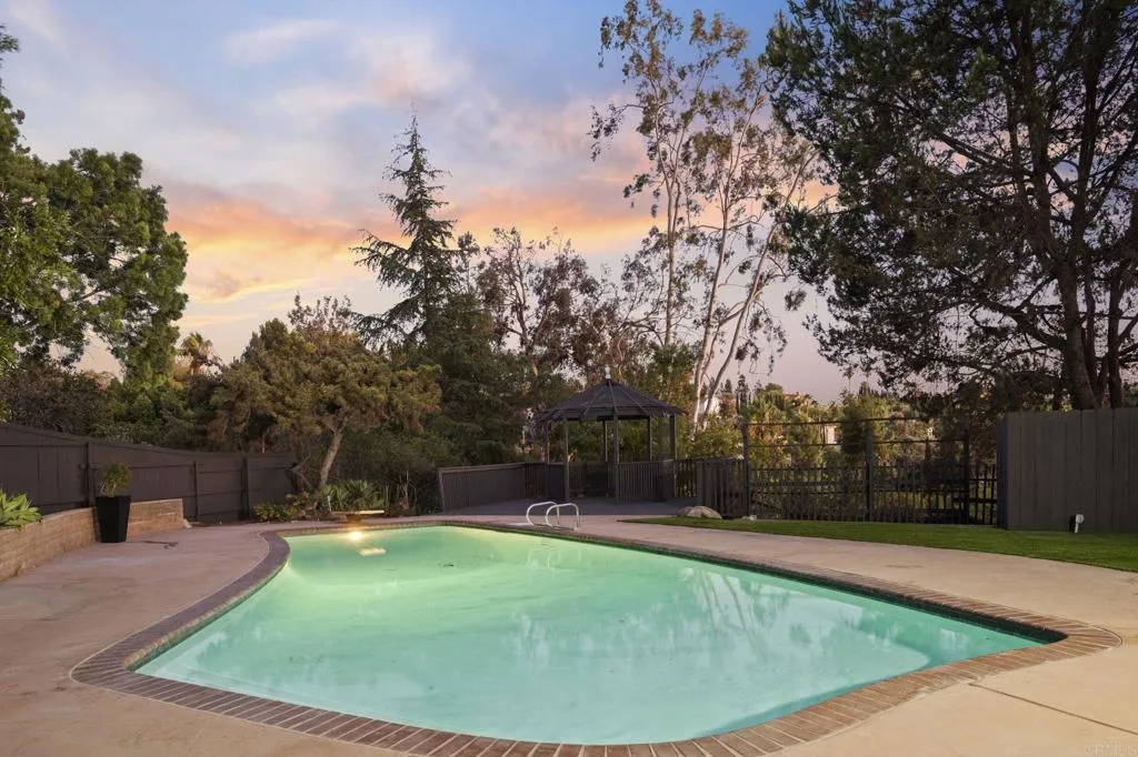 https://cdn.realtyfeed.com/cdn/127/306558549/516fa3503ee99a8c691246ae9a9ce913.webp