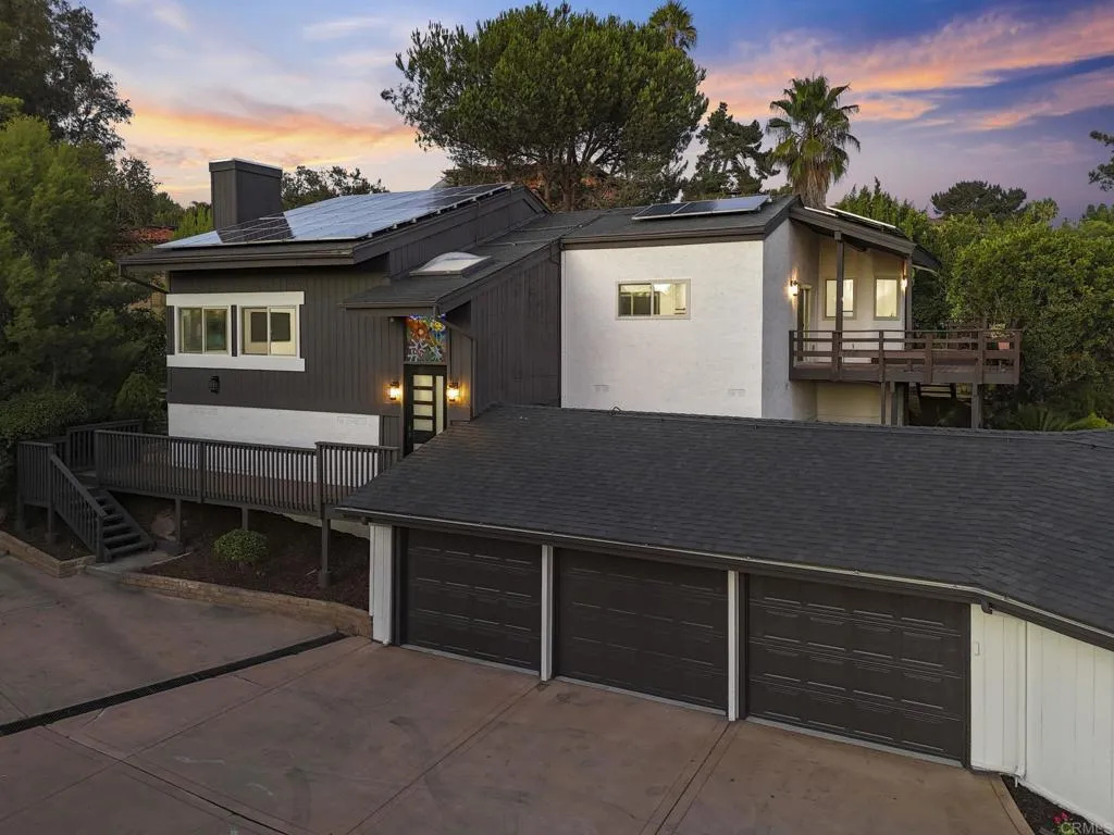 https://cdn.realtyfeed.com/cdn/127/306558549/51ee6777854f7884de974a7318033a43.webp