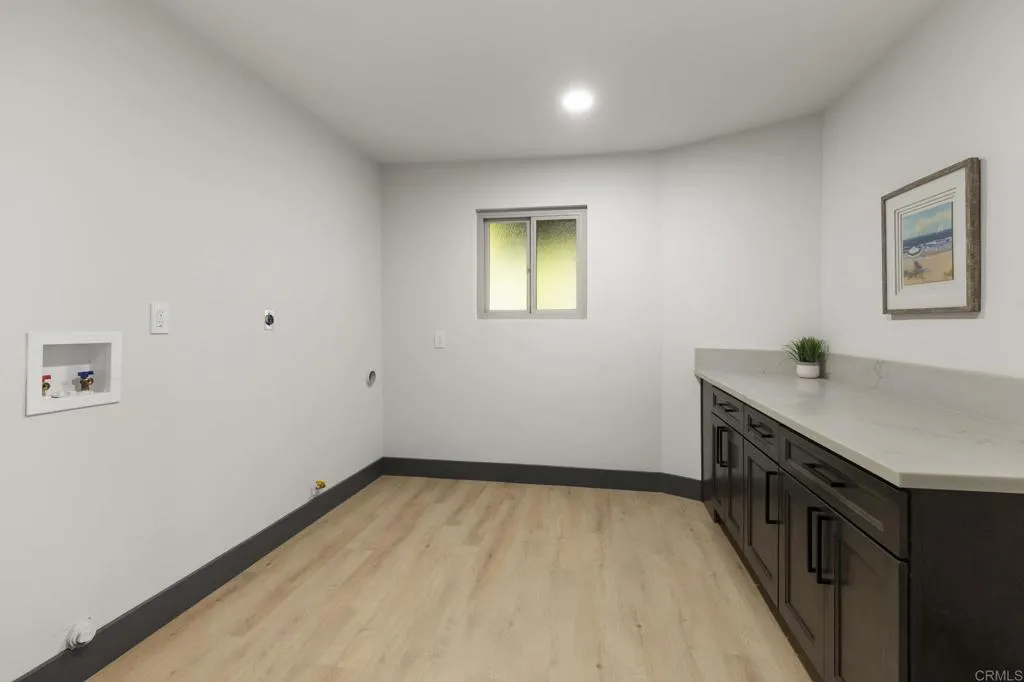 https://cdn.realtyfeed.com/cdn/127/306558549/5c28585a0b30c7f8e9181f02c74722f2.webp