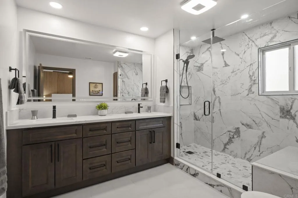 https://cdn.realtyfeed.com/cdn/127/306558549/795795a0749c09eb8d3ae4bed8c7277d.webp