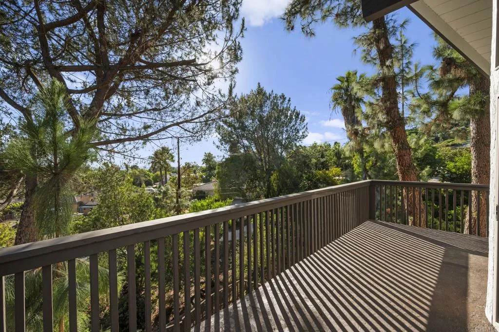 https://cdn.realtyfeed.com/cdn/127/306558549/931f4d018d2d0f96d67a962d86031196.webp