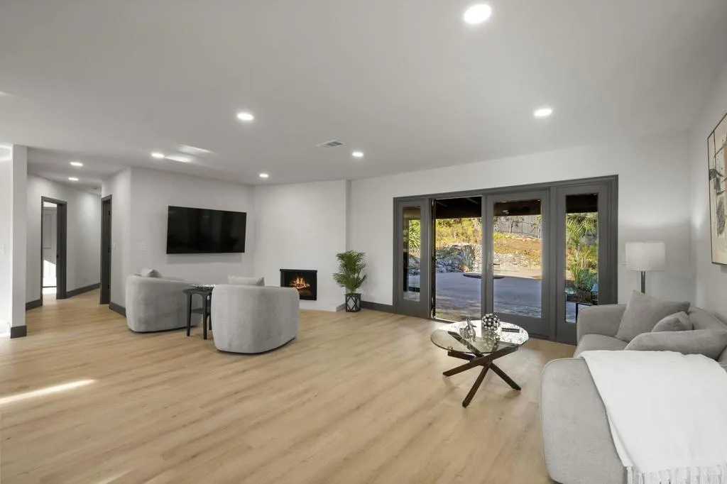 https://cdn.realtyfeed.com/cdn/127/306558549/f4c698d7b34c09cd28ca661ec50e0241.webp