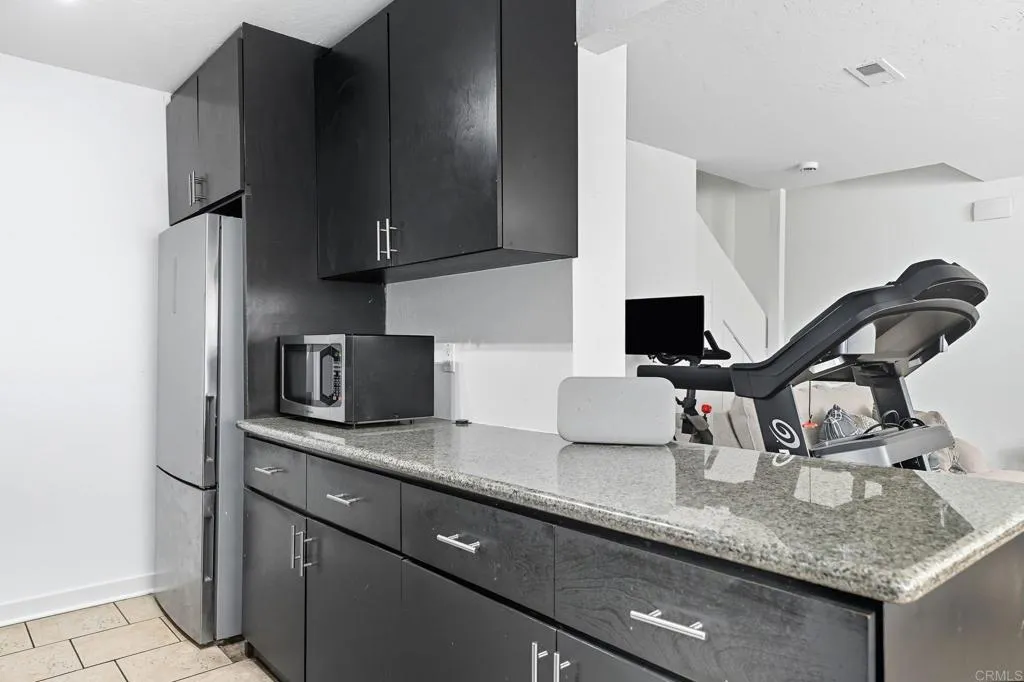 https://cdn.realtyfeed.com/cdn/127/306558581/da0031436d95bc6bb6c1a7fb6375d0c7.webp