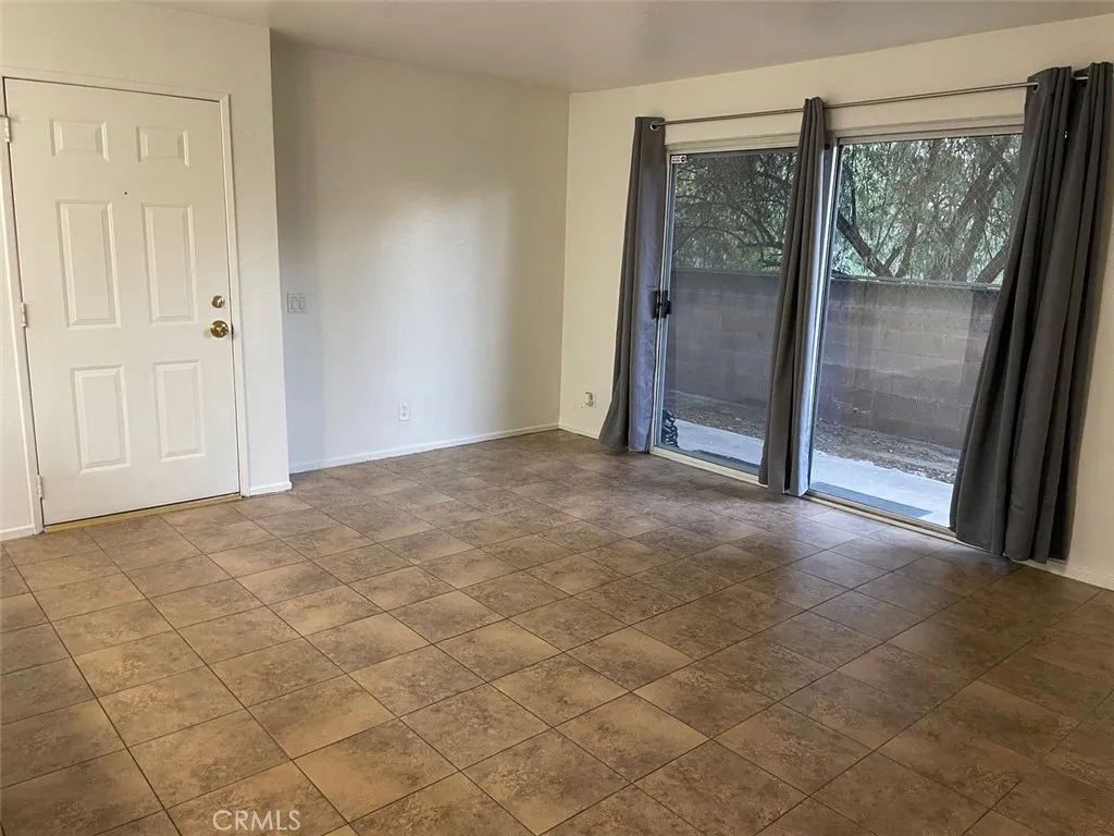 1365 Crafton Unit 1106, Mentone, CA 92359 - Photo 5 of 24, Mentone, CA