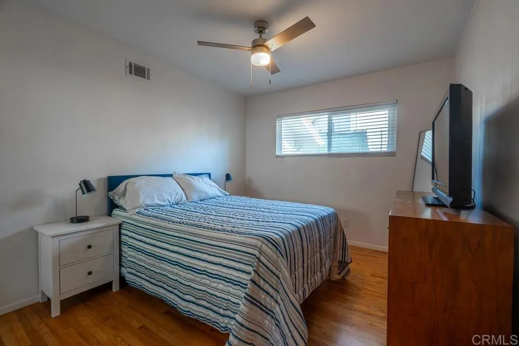 https://cdn.realtyfeed.com/cdn/127/306558590/3b8d209f921d3113feaf87d79b640c76.webp