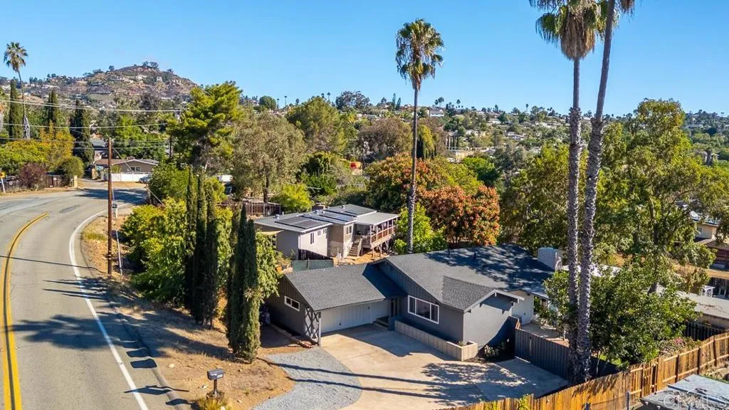 https://cdn.realtyfeed.com/cdn/127/306558590/ad3d0c243d1f5da3011d9f130601d69d.webp