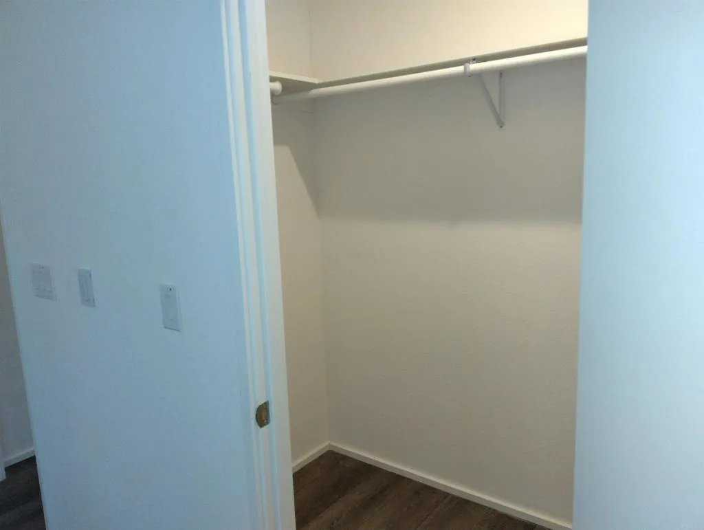 https://cdn.realtyfeed.com/cdn/127/306558614/1d004651c7434e00fdca8c83c05111e3.webp