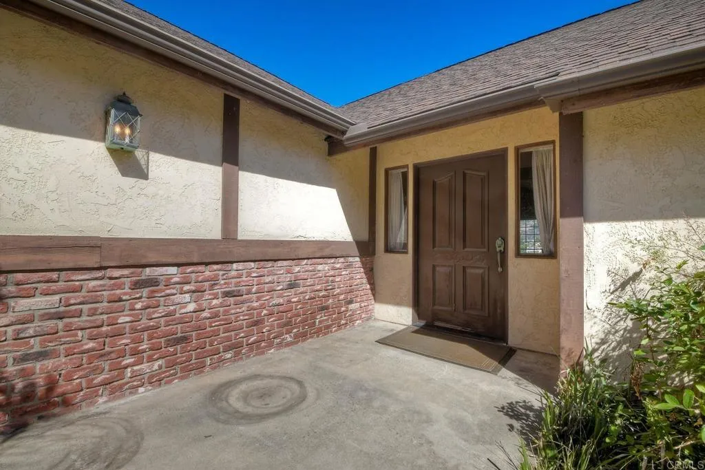 https://cdn.realtyfeed.com/cdn/127/306558620/c1e5c40244fb25682092d6b698cc375b.webp