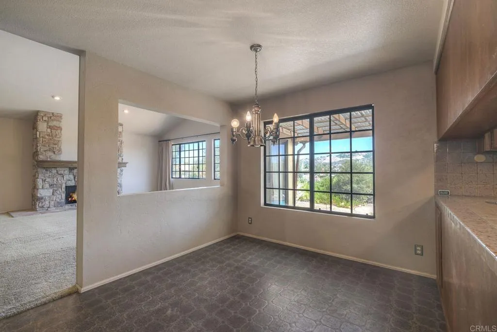 https://cdn.realtyfeed.com/cdn/127/306558620/e6405803aa77c089d4c29d0e3047e3fe.webp