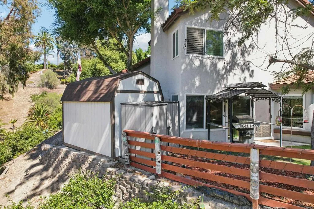 https://cdn.realtyfeed.com/cdn/127/306558633/48ad32ece283bdef32b3268f010bd12e.webp