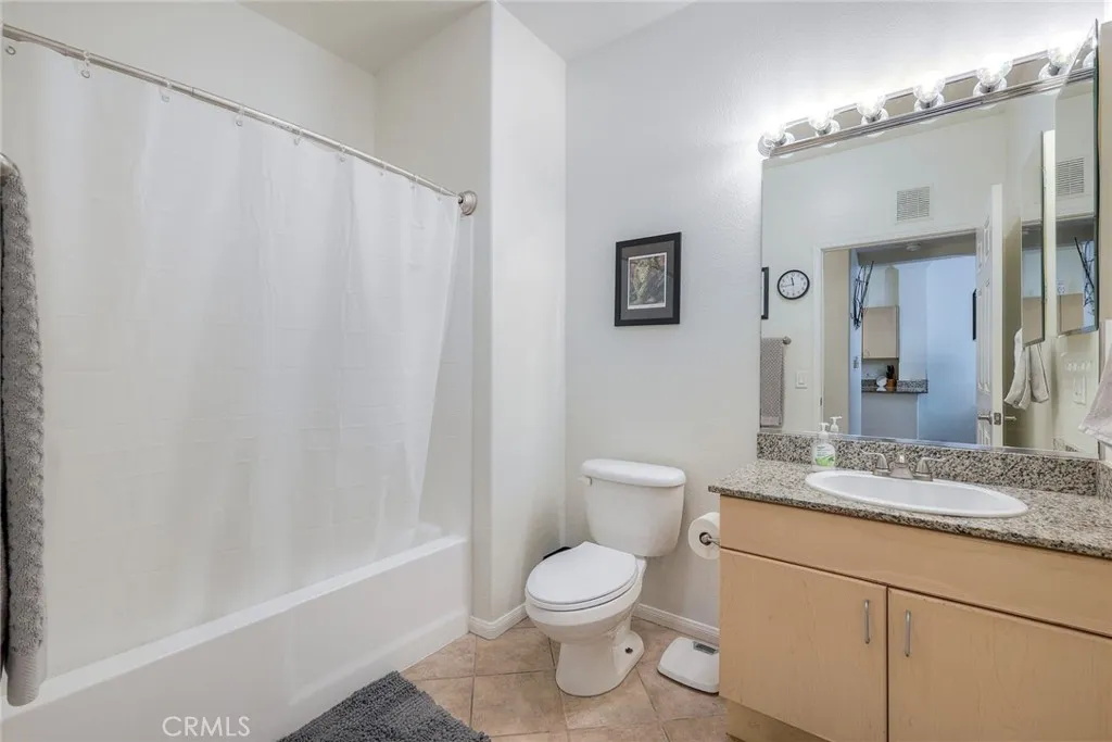 https://cdn.realtyfeed.com/cdn/127/306558640/af40e739d6adf071e98dfafe7a6c0f11.webp