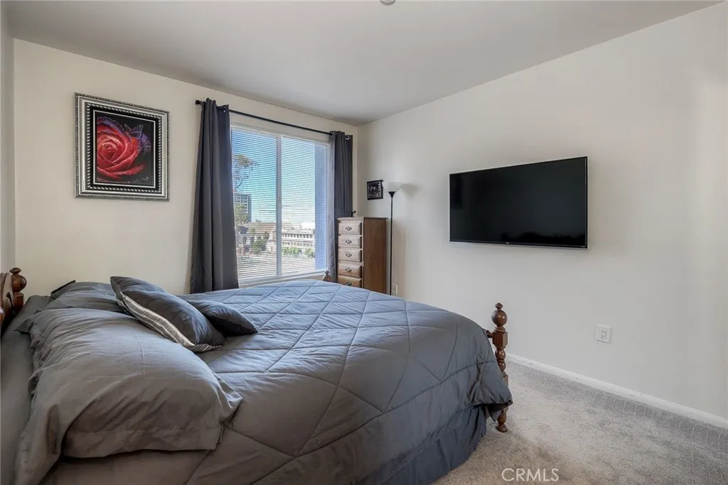 https://cdn.realtyfeed.com/cdn/127/306558640/c37b2b6a46d56f8404e6f3e536d6277b.webp