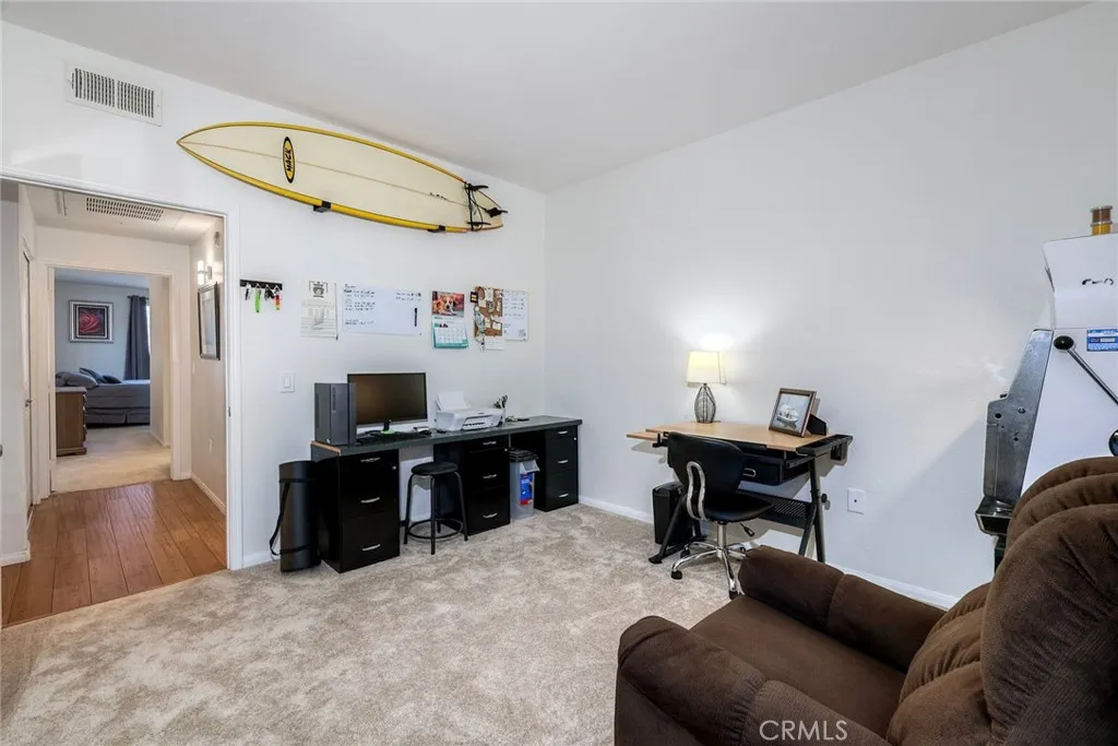 https://cdn.realtyfeed.com/cdn/127/306558640/f9c6a6a40ec8aa849d597ec7aaadc03a.webp