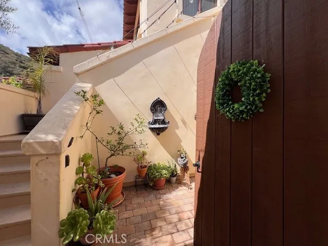 344 Triana Lane Unit 203, Avalon, CA 90704 - Photo 2 of 14, Avalon, CA