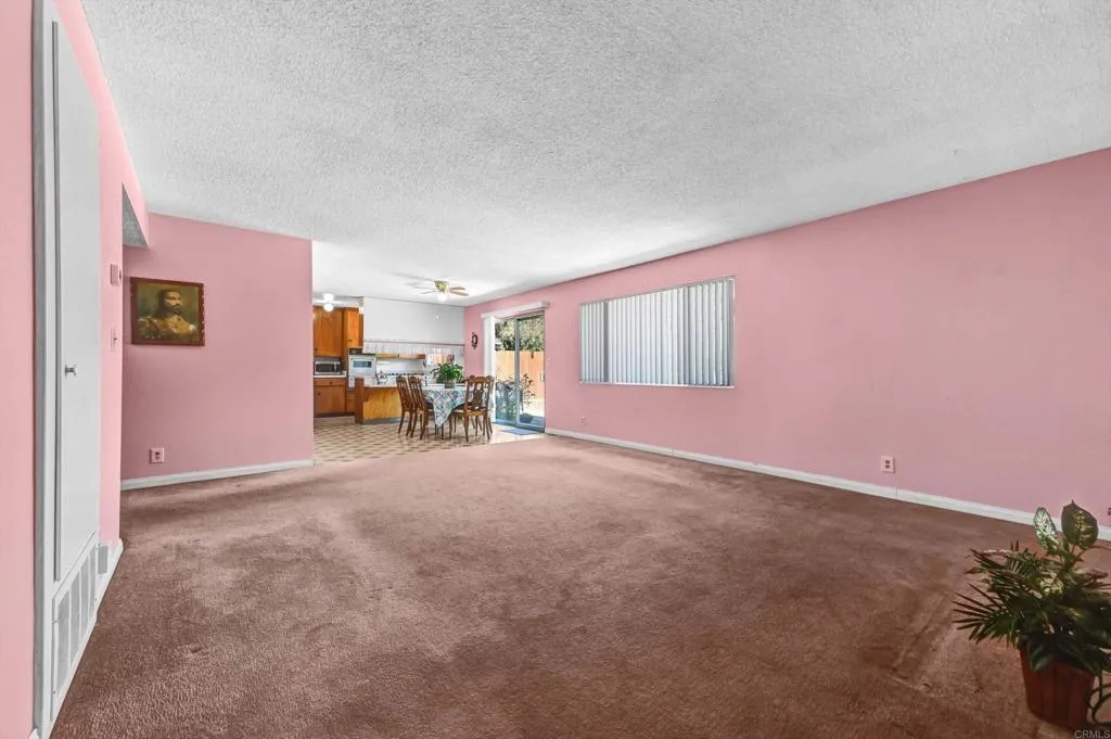 https://cdn.realtyfeed.com/cdn/127/306558725/246bda9c1b4a975133c507851dc62f0a.webp