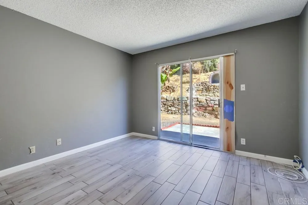 https://cdn.realtyfeed.com/cdn/127/306558734/eae3ffc6940b26a6e805d61b84cfb2a9.webp