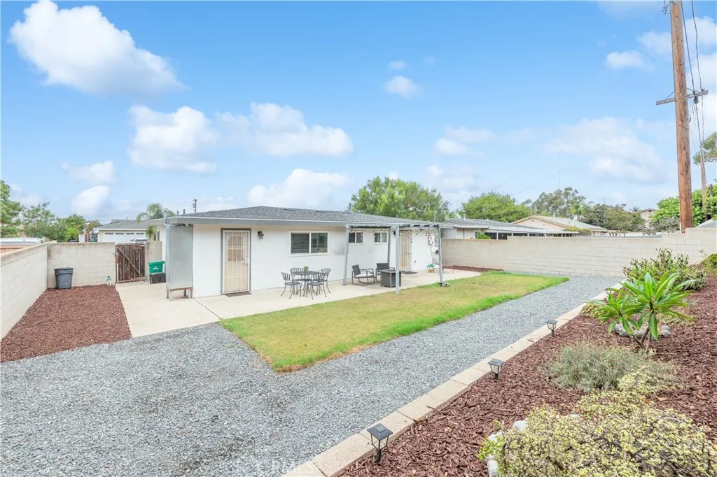 https://cdn.realtyfeed.com/cdn/127/306558735/2e76d162827a65ec08656a639b3e129b.webp