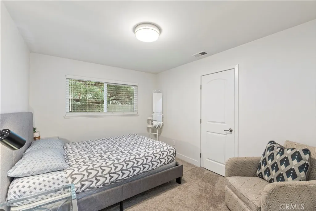 https://cdn.realtyfeed.com/cdn/127/306558735/d49e31f3fcc5075b730f87d05f715121.webp