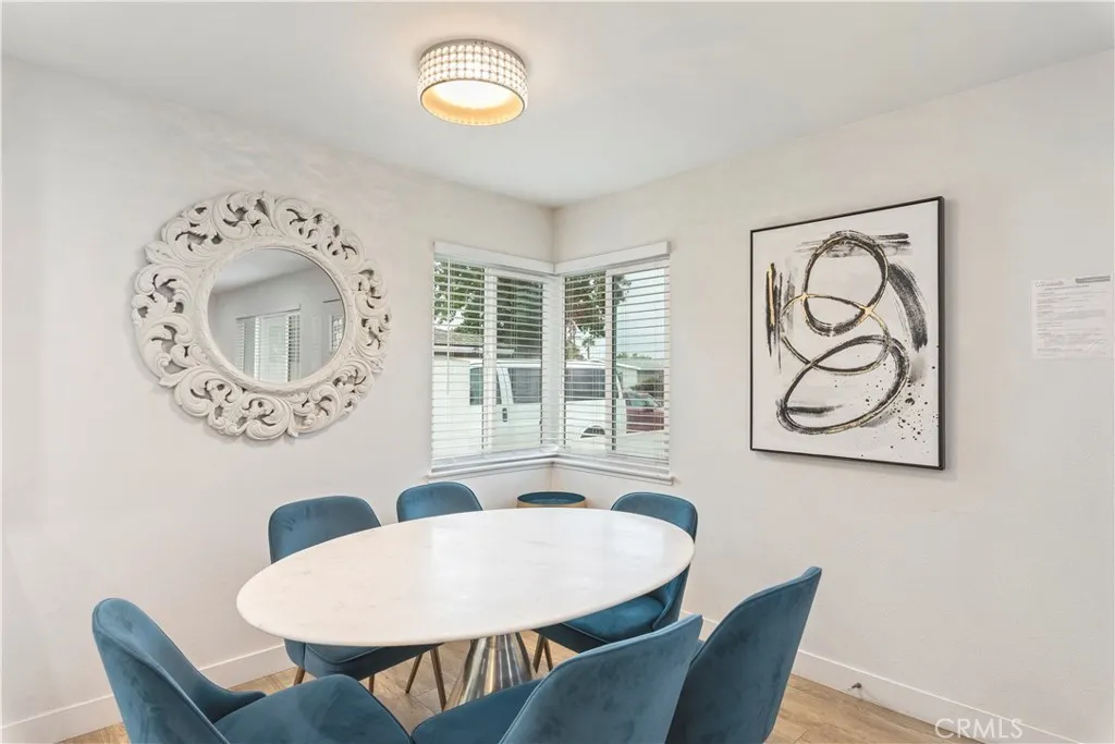 https://cdn.realtyfeed.com/cdn/127/306558735/dfb6afc437c14d59b3f77d595d0a8112.webp