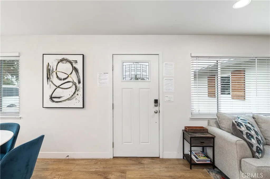 https://cdn.realtyfeed.com/cdn/127/306558735/e484297e8fb03891f64c9fa2af476fcb.webp