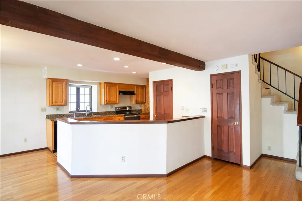 https://cdn.realtyfeed.com/cdn/127/306558824/12e400bb2664125da4704717c45aa7cc.webp