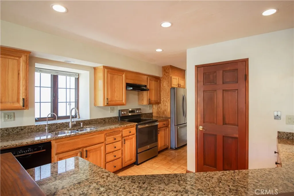 https://cdn.realtyfeed.com/cdn/127/306558824/fd9066c4f5f91d8685c695c321a759ad.webp