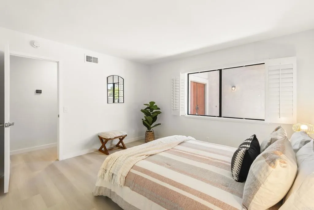 https://cdn.realtyfeed.com/cdn/127/306558886/55e68e762125977855a0baf6af3ee96a.webp