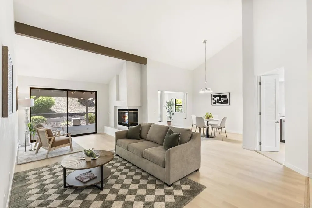 https://cdn.realtyfeed.com/cdn/127/306558886/e114bcad73a9e14aacfa2ea612a1e959.webp
