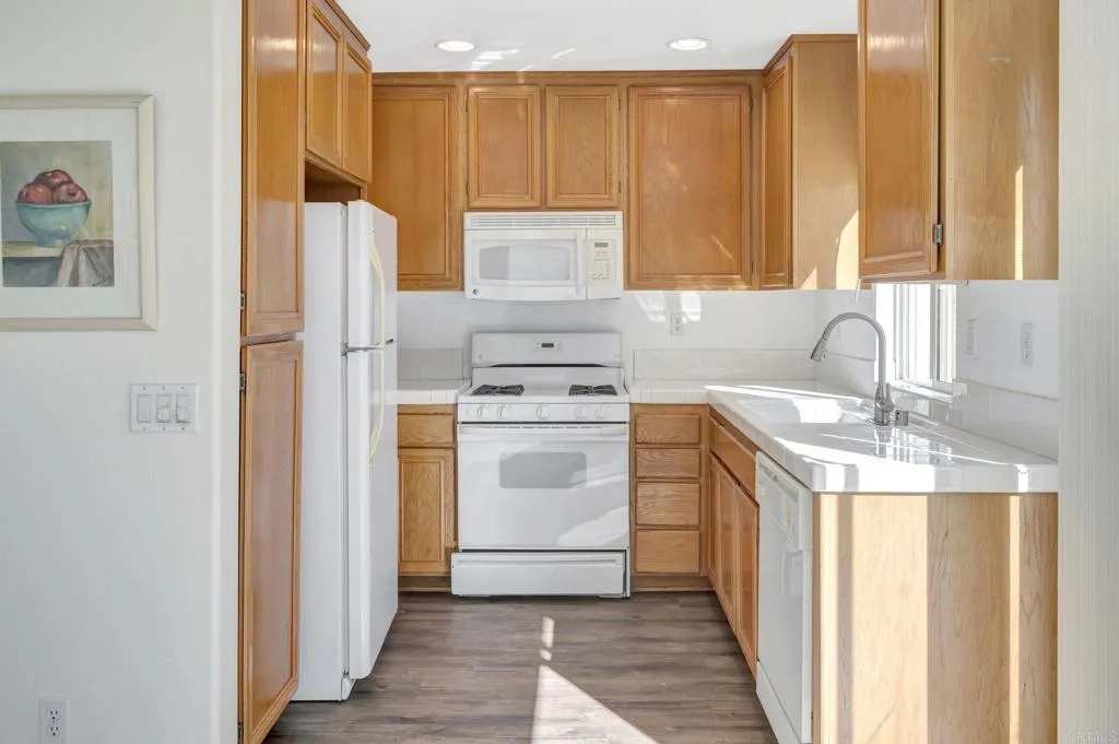 https://cdn.realtyfeed.com/cdn/127/306558909/03f63f23549de265d491083fe6b684ec.webp