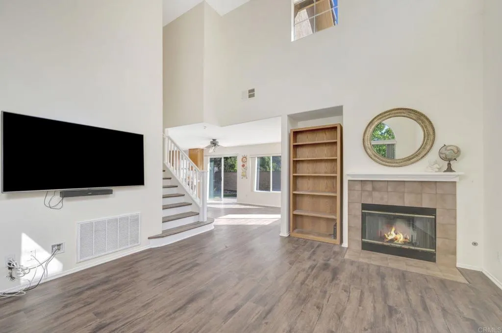 https://cdn.realtyfeed.com/cdn/127/306558909/951cdf30db90ae5fadd7c6702d00f2d1.webp