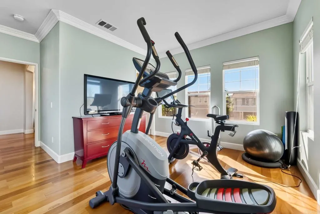 https://cdn.realtyfeed.com/cdn/127/306558919/bf9f89b8816f824d7e8cbc84902cb333.webp