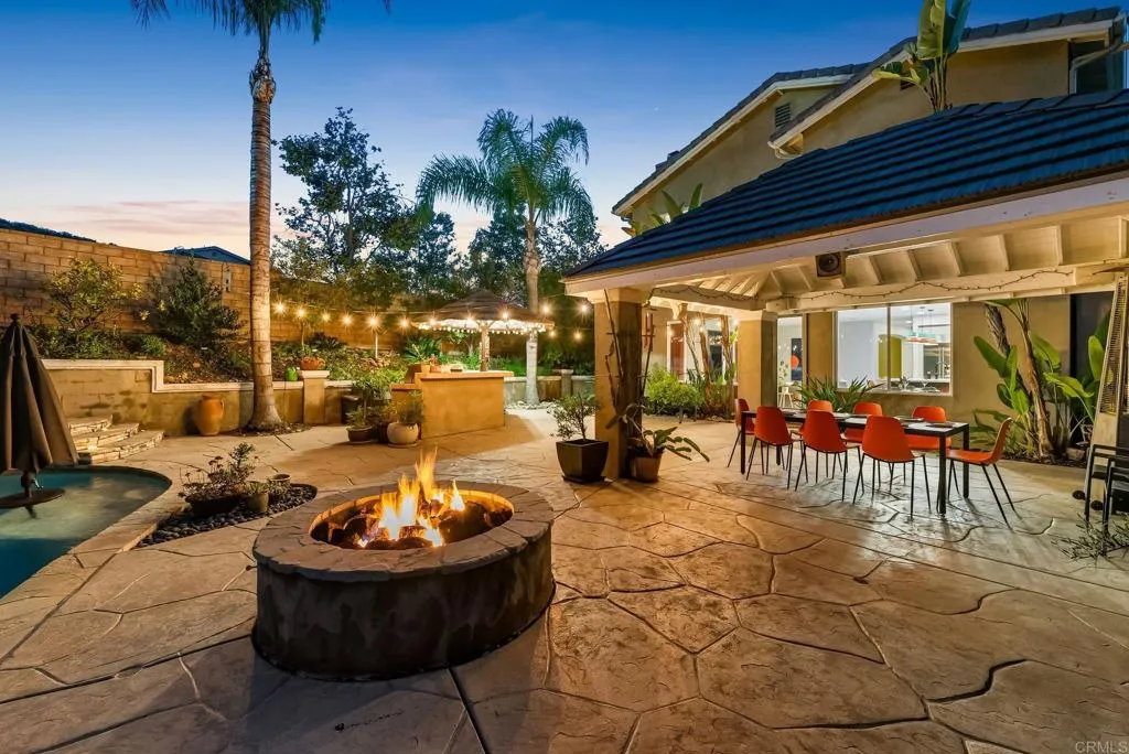 https://cdn.realtyfeed.com/cdn/127/306558919/c2728f2fbcb403032282a2b45631778d.webp