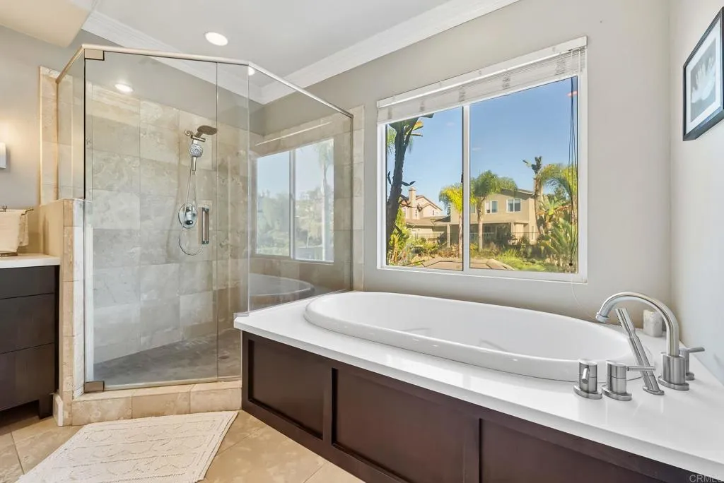 https://cdn.realtyfeed.com/cdn/127/306558919/df0e6d9504abd077151be535c2fb7d5e.webp
