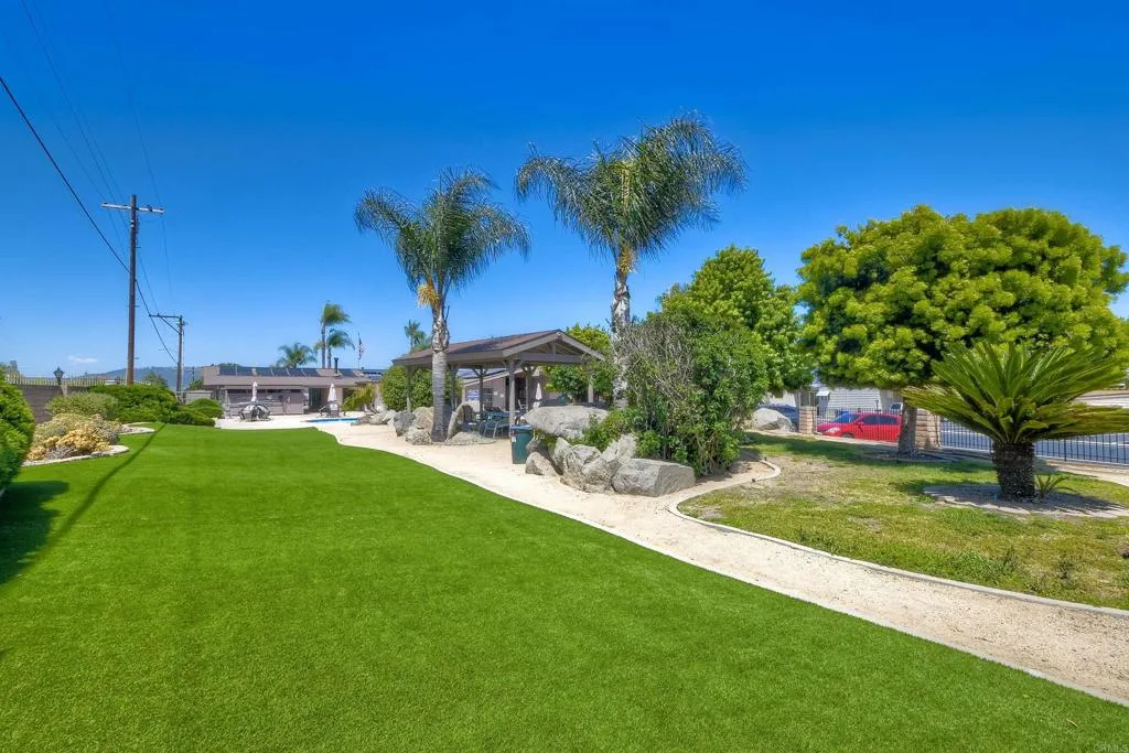 https://cdn.realtyfeed.com/cdn/127/306558986/3665672e8b5c44470f4f4c7d0280eb3c.webp