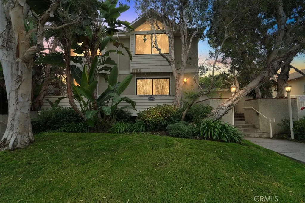 1754 11th Street Unit 101, Santa Monica, CA 90404